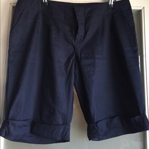 Mossimo work Bermuda